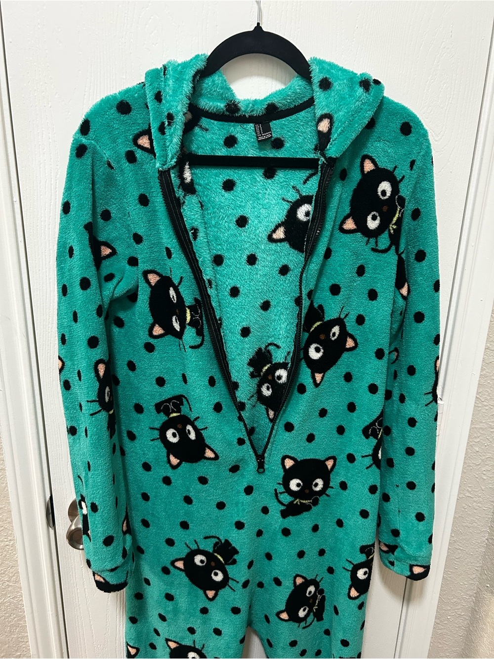 Forever 21 Sanrio Chococat One Piece Zip up Hooded Pajamas Fleece Plush Sz Small - Picture 4 of 10